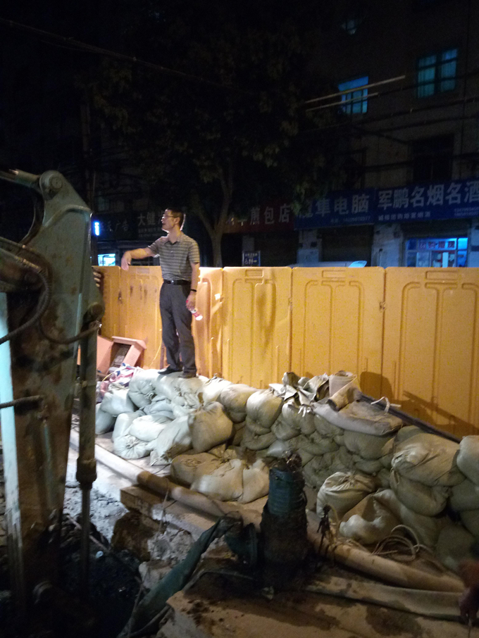 夙夜為公，一路暢通安徽交航總經(jīng)理方申柱帶領(lǐng)項(xiàng)目班子攻克項(xiàng)目難點(diǎn)紀(jì)實(shí)